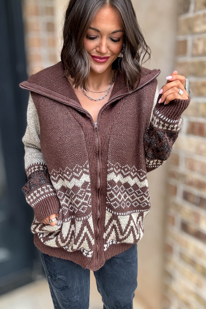 Brown Zipper Closure Front Pockets Print Sweater
