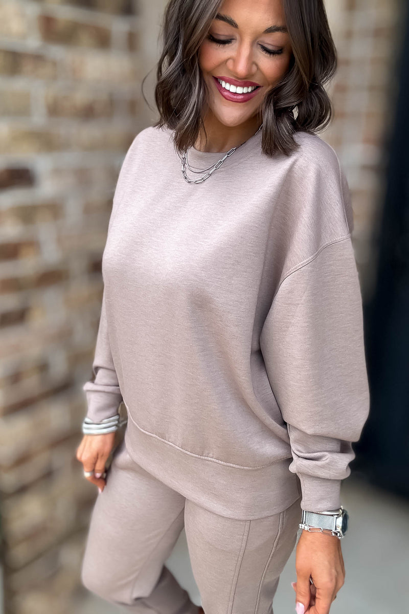 Crew Neck Cocoa Scuba Crewneck Pullover