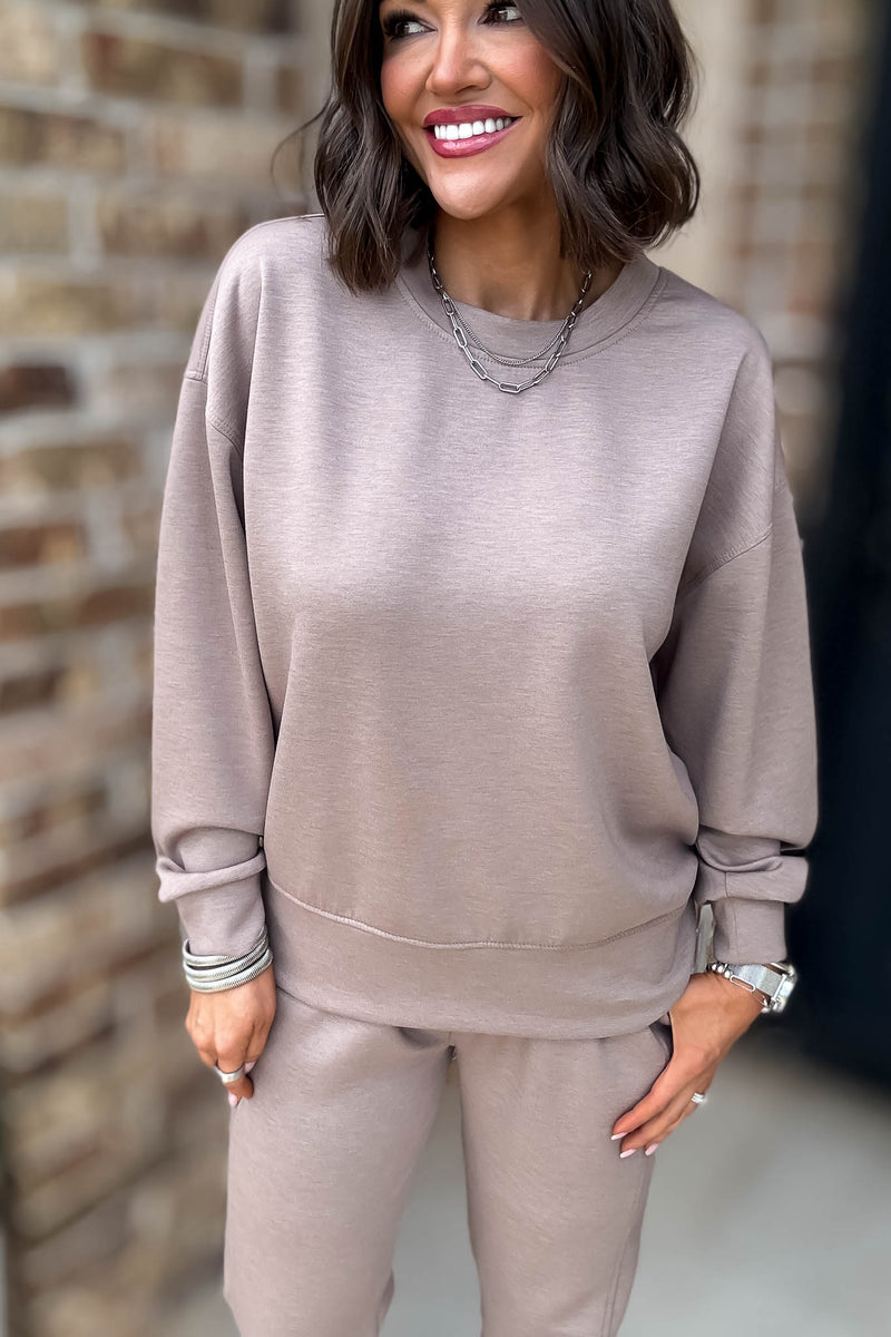 Crew Neck Cocoa Scuba Crewneck Pullover