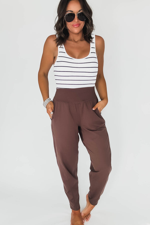 Venice Rich Soil Flow Barrel Active Pants