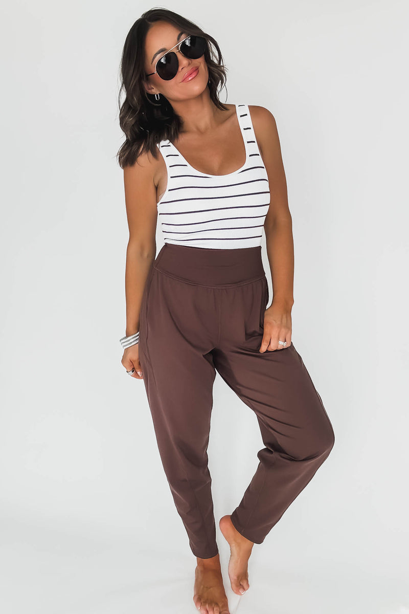 Venice Rich Soil Flow Barrel Active Pants
