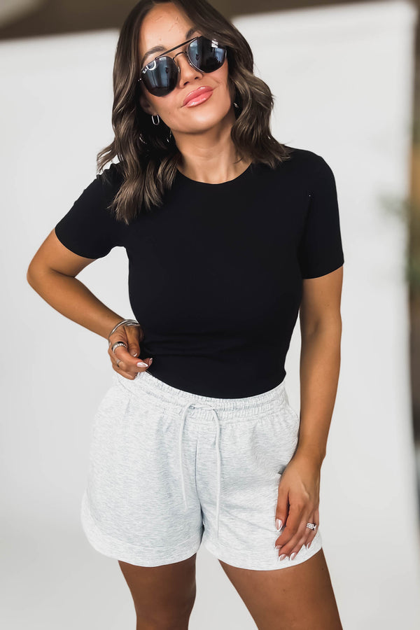 Essentail Black Micro Ribbed Cropped Tee