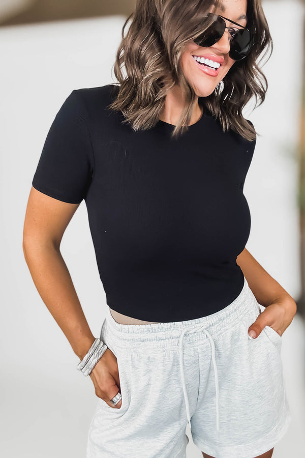 Essentail Black Micro Ribbed Cropped Tee