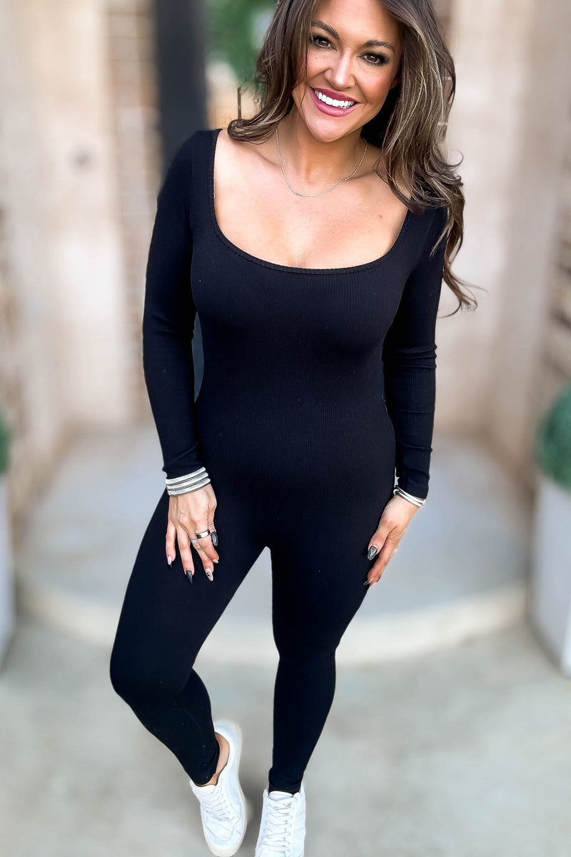 Black Square Neck Longsleeve Jumper