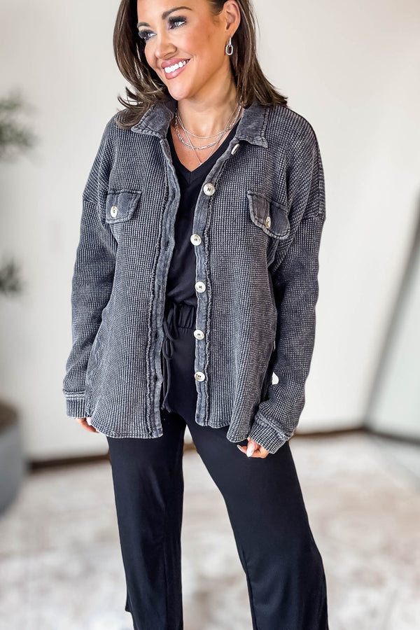 CHARCOAL KNITTED COLLARED BUTTON DOWN JACKET