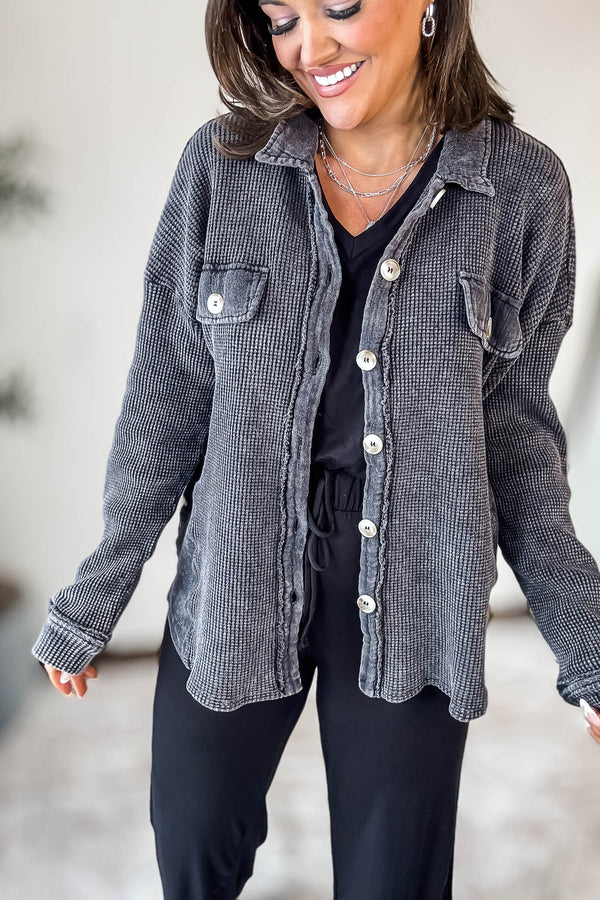 CHARCOAL KNITTED COLLARED BUTTON DOWN JACKET