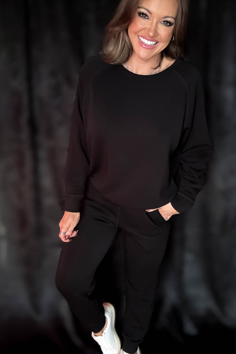 Elevated Black Crew Neck Pullover