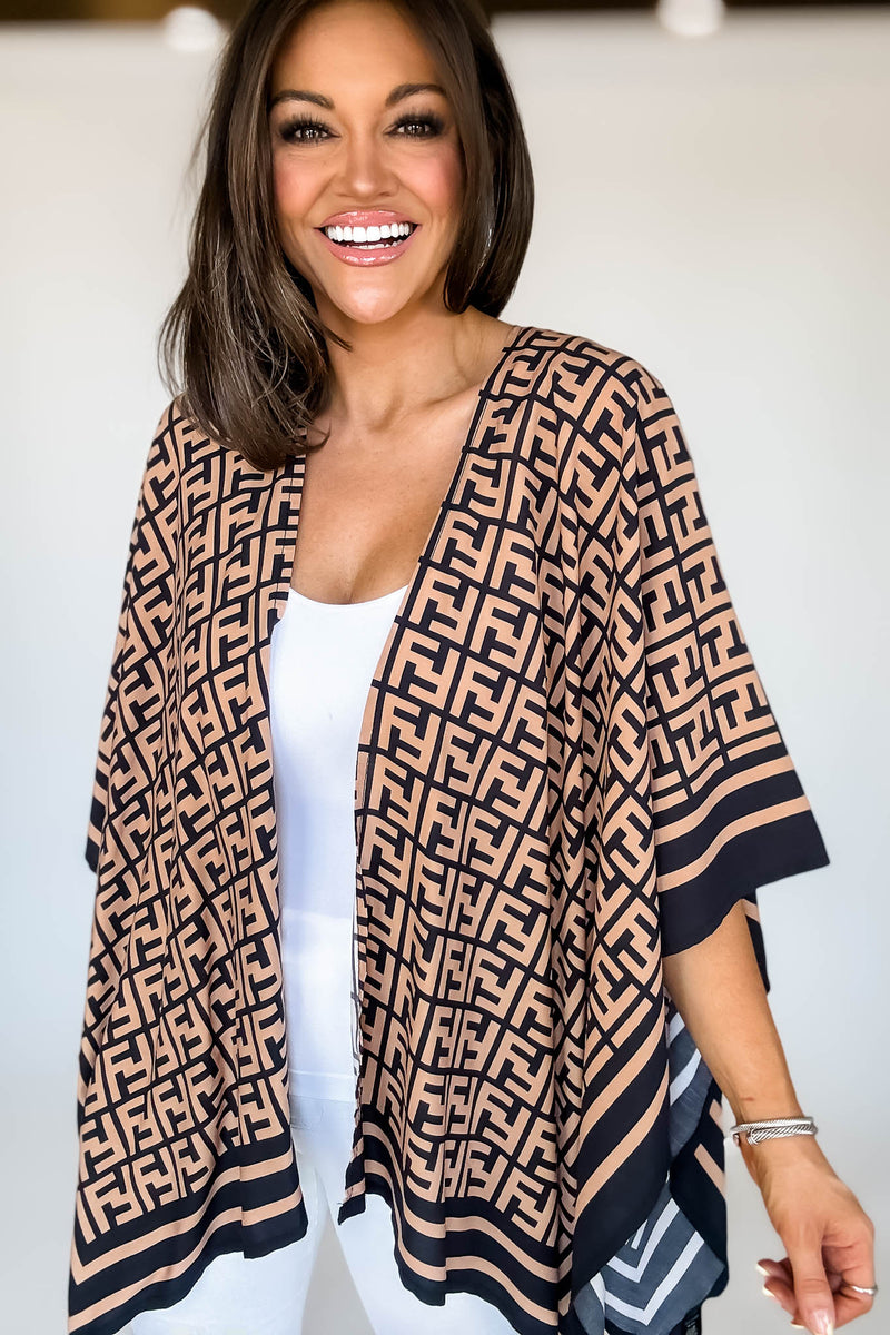 Geometric Pattern Black Print Ruana Poncho