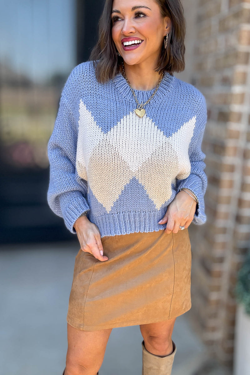 Le Lis Blue Diamond Round Neck Crop Sweater Top