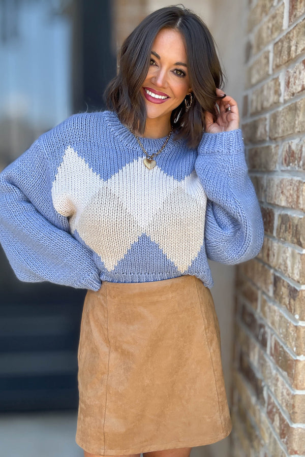 Le Lis Blue Diamond Round Neck Crop Sweater Top