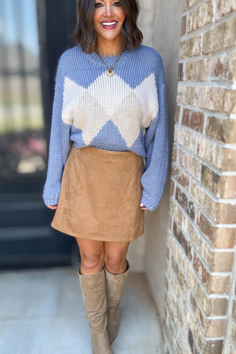 Le Lis Blue Diamond Round Neck Crop Sweater Top