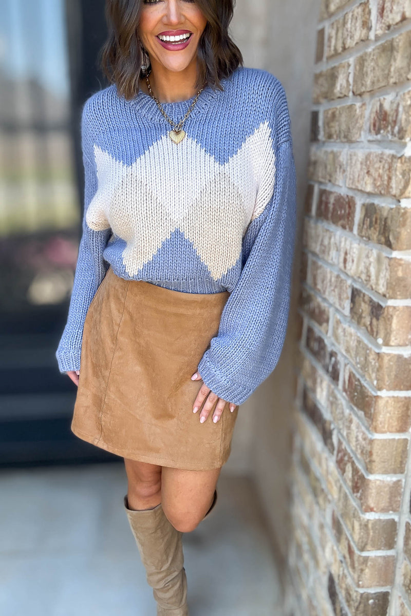Le Lis Blue Diamond Round Neck Crop Sweater Top