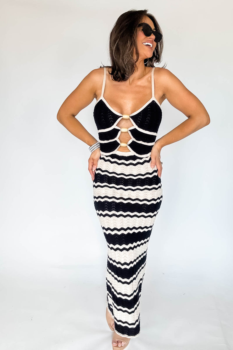Zigzag Knit Ring-Front Midi Dress
