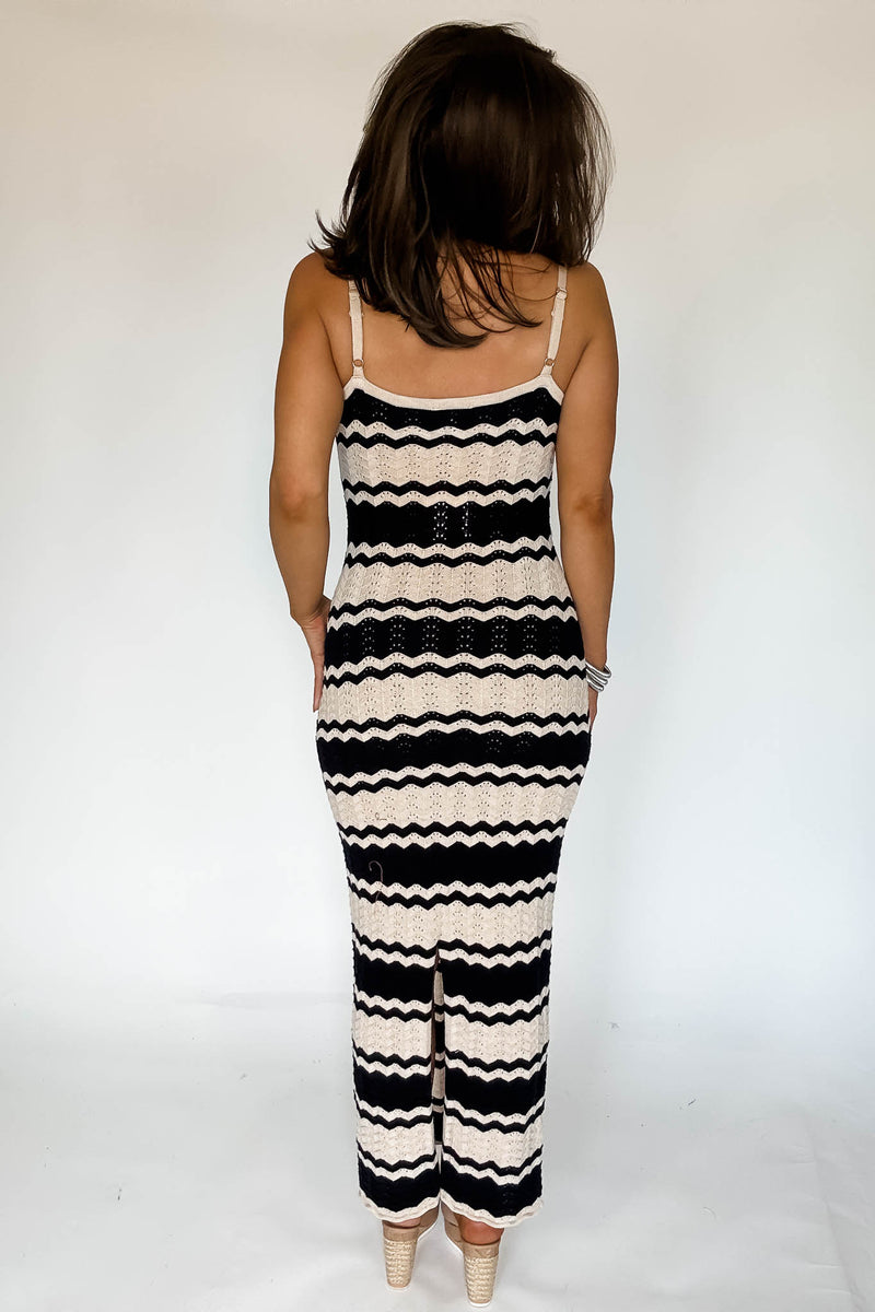 Zigzag Knit Ring-Front Midi Dress