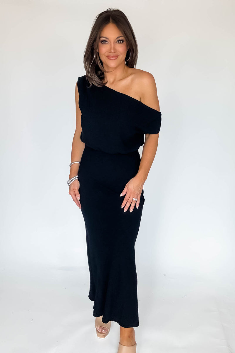 Black Sienna One-Shoulder Maxi Dress