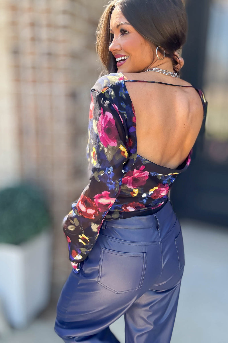 Le Lis Long Sleeve Cowl Neck Floral Printed Top