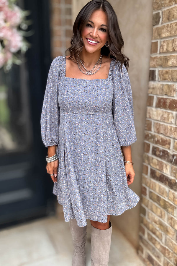 Floral Print Pleated Back Detailed Woven Dress