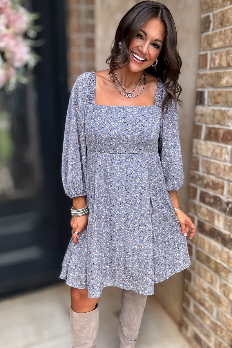 Floral Print Pleated Back Detailed Woven Dress