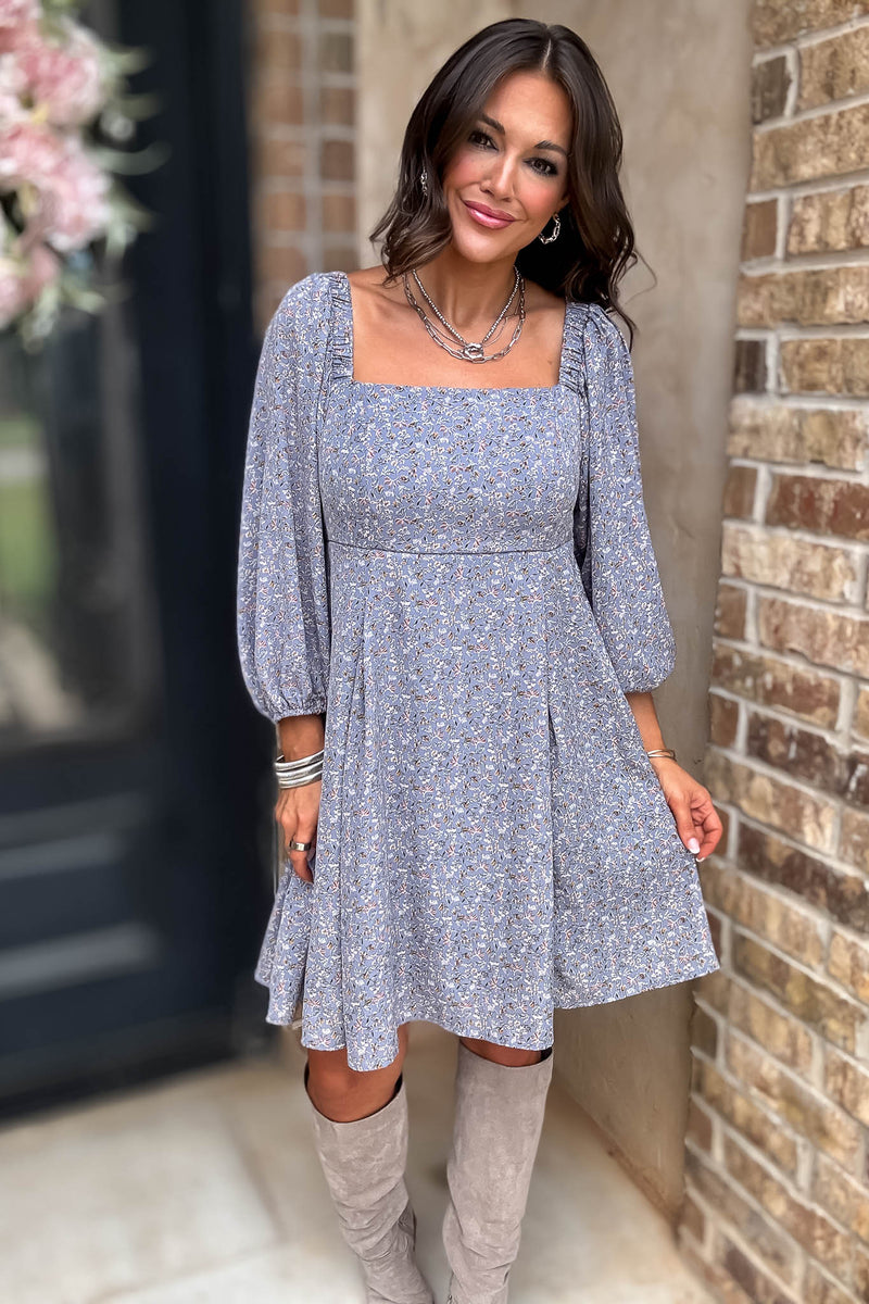Floral Print Pleated Back Detailed Woven Dress