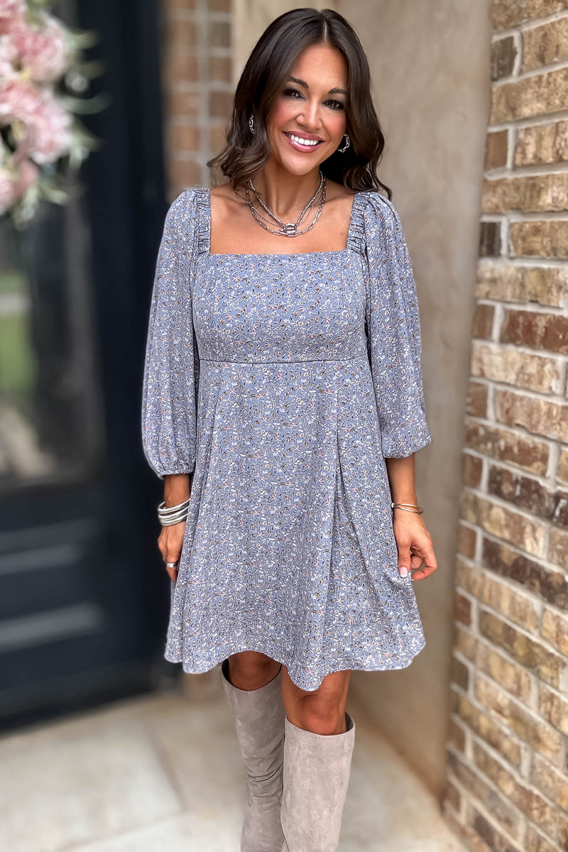 Floral Print Pleated Back Detailed Woven Dress