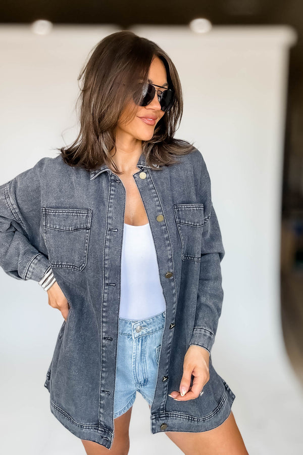 BLACK LONG SLEEVE BUTTON CLOSURE POCKETS DENIM JACKET