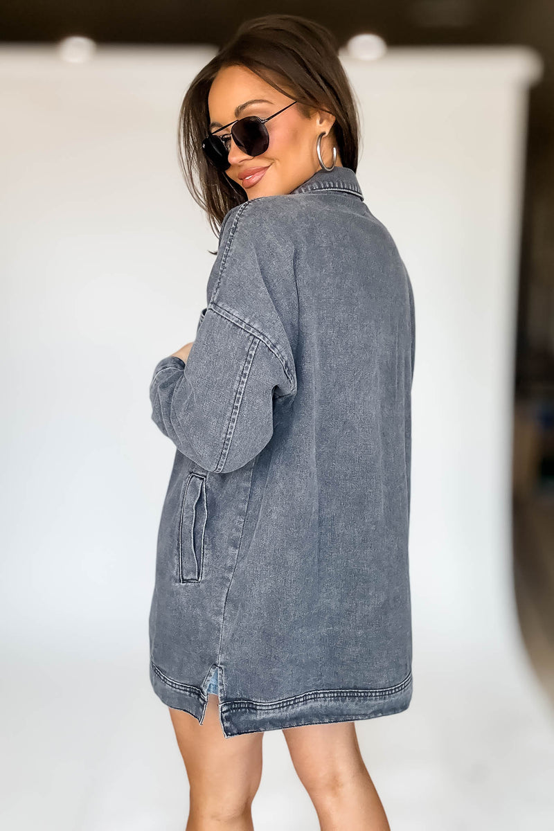 BLACK LONG SLEEVE BUTTON CLOSURE POCKETS DENIM JACKET