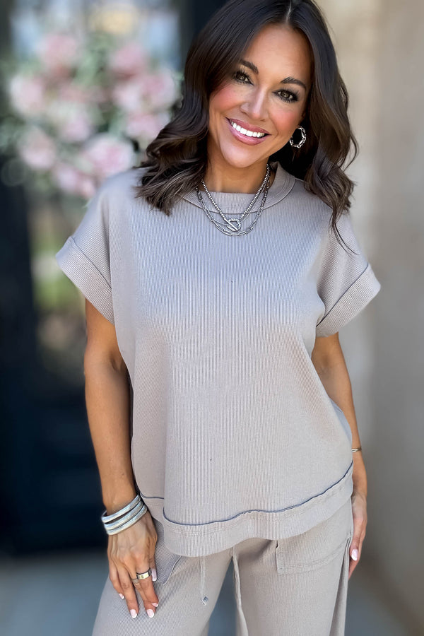 Retreat Ash Mocha Ribbed Short Sleeve Top