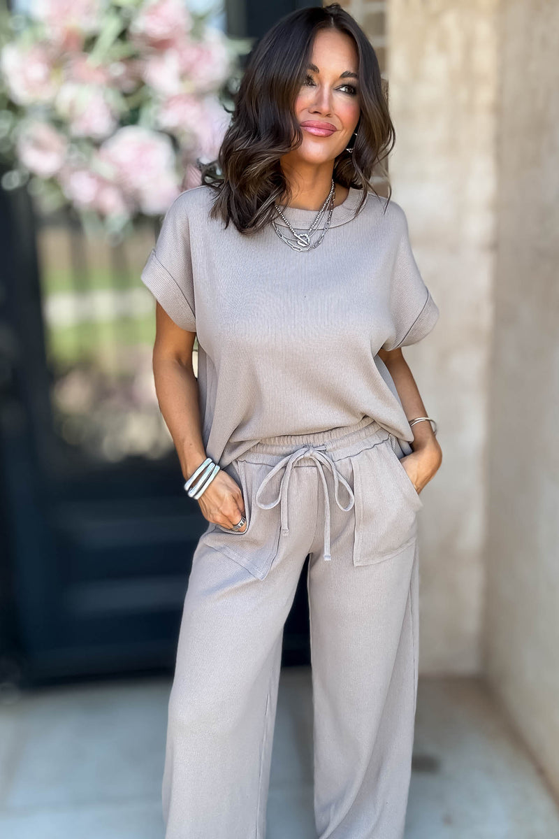 Retreat Ash Mocha Ribbed Short Sleeve Top