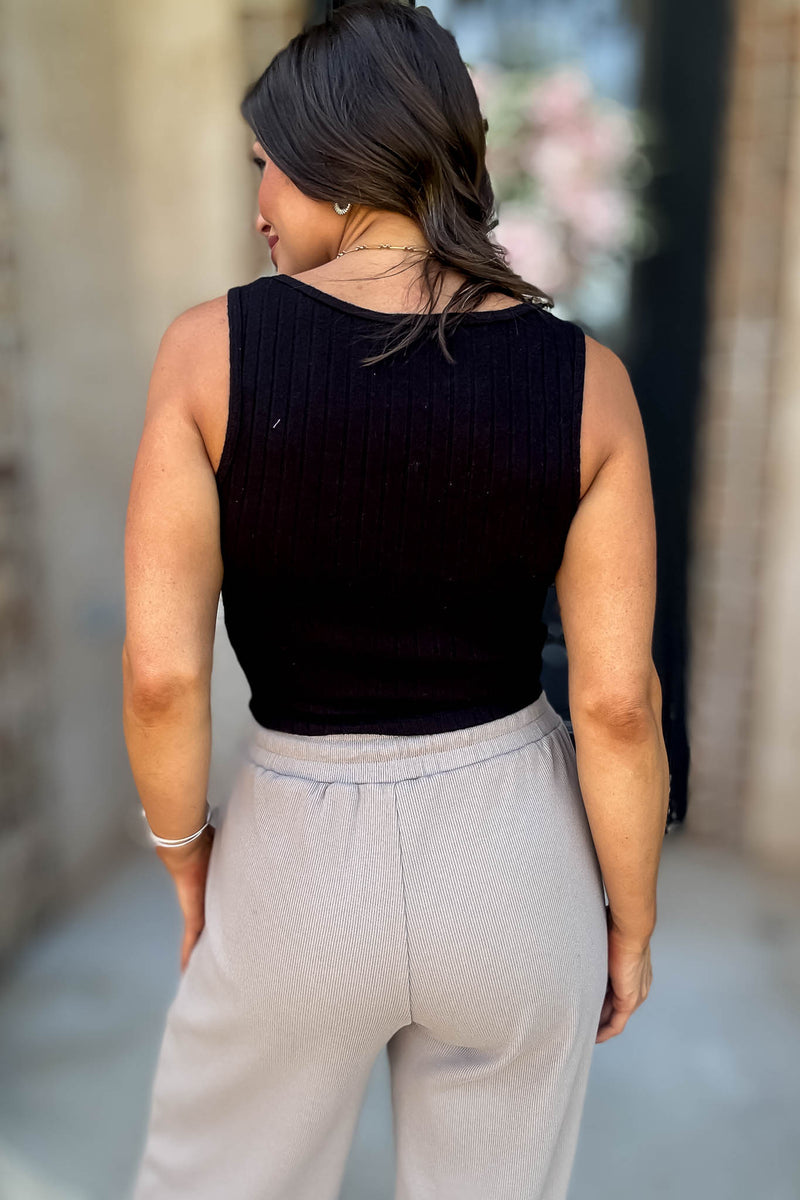 Ribbed Square Neck Black Cropped Sleeveless Top