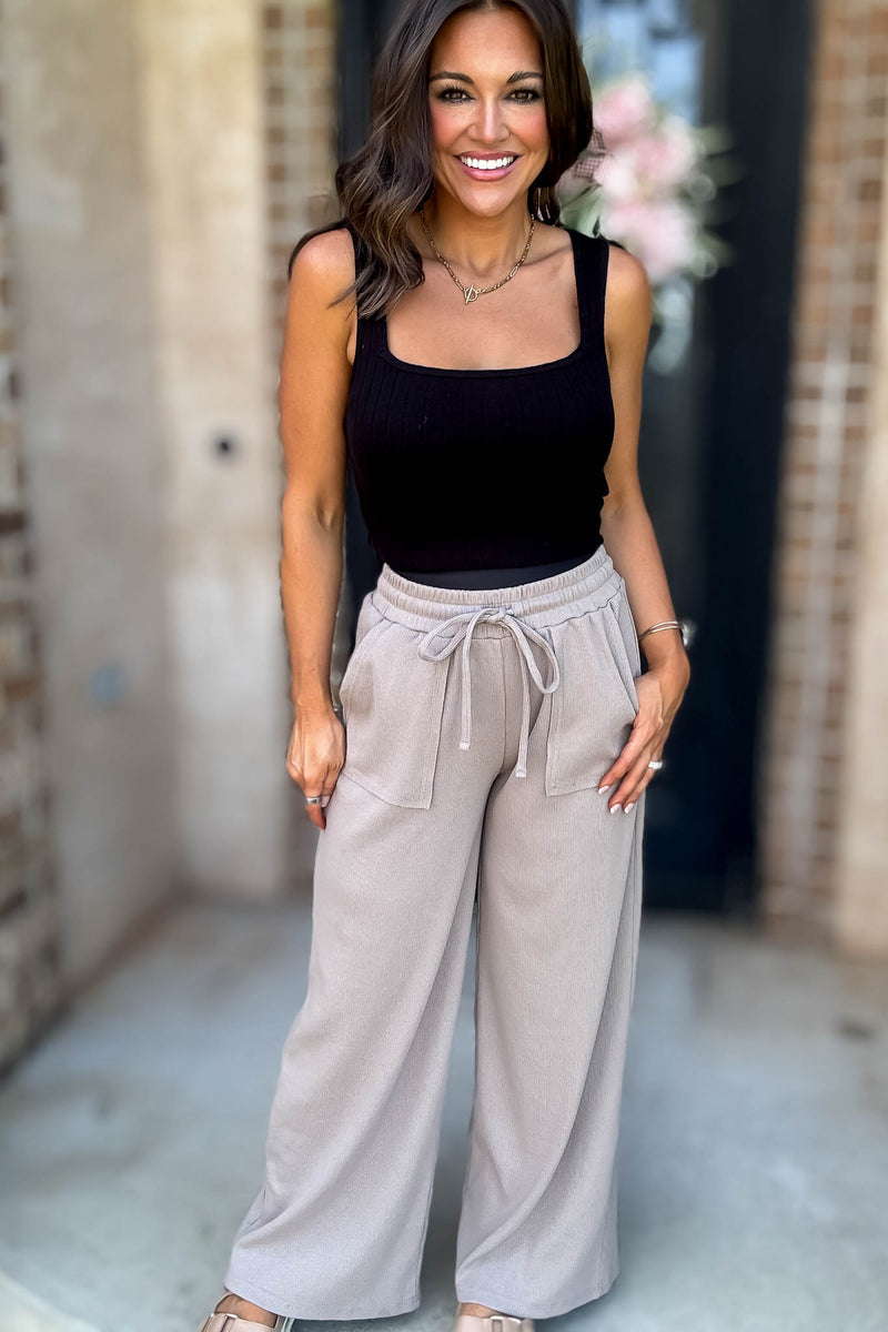 Ribbed Square Neck Black Cropped Sleeveless Top
