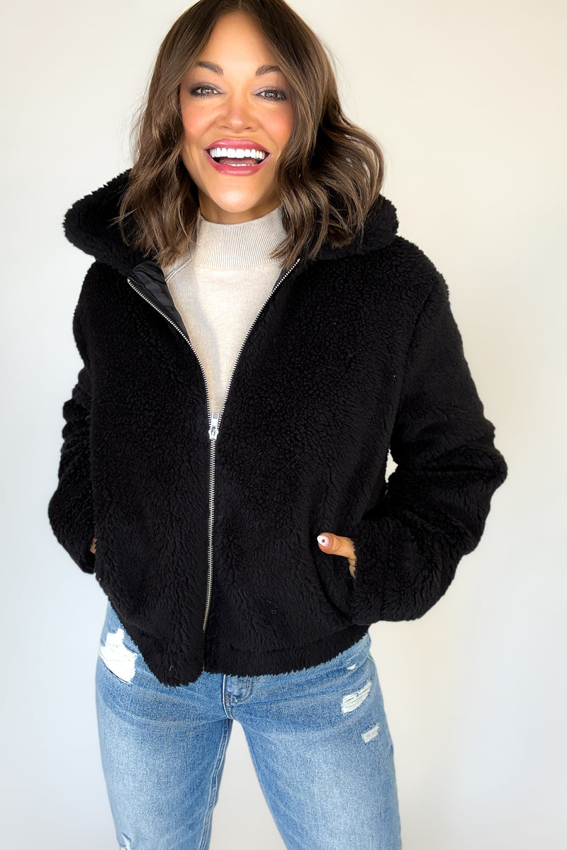 Black Fleece Zip-up Short Jacket