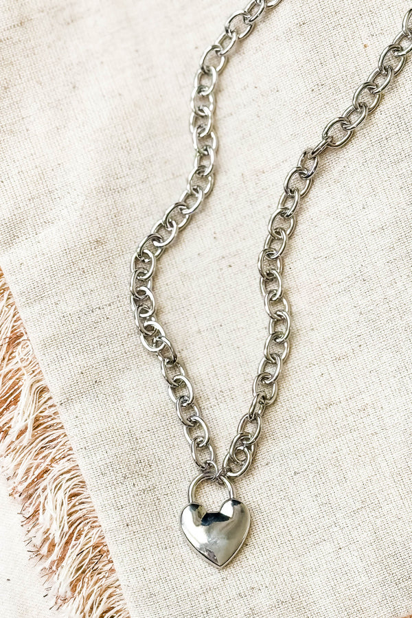 Metal Silver Heart Lock Pendant Necklace