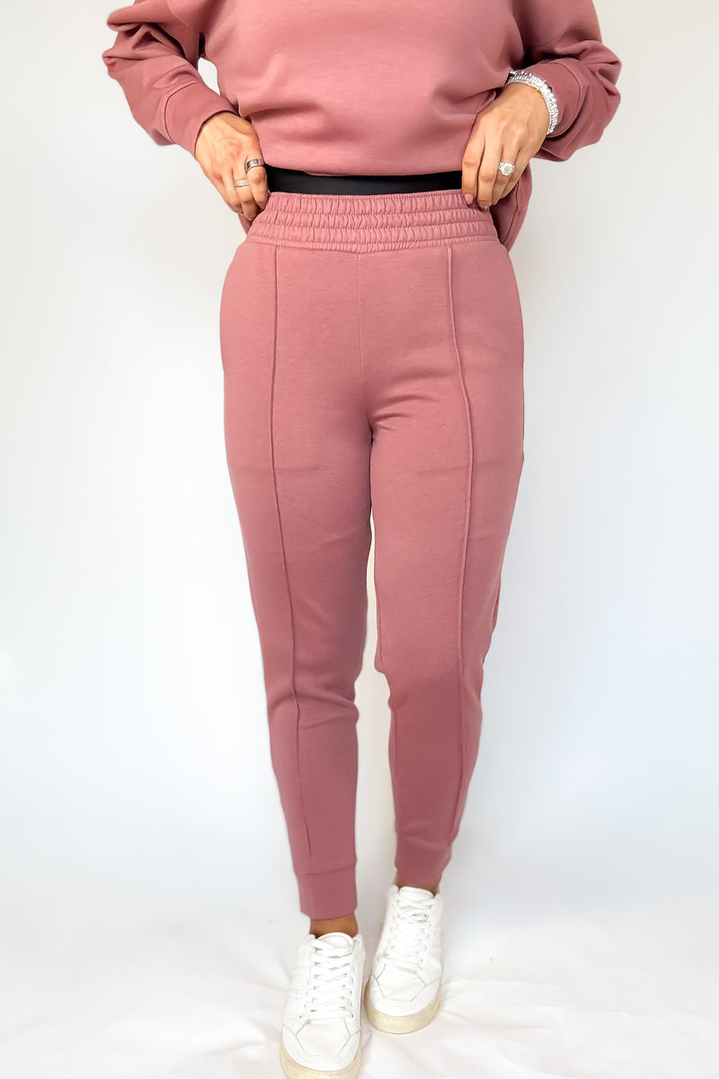 Scuba Winter Rose Joggers