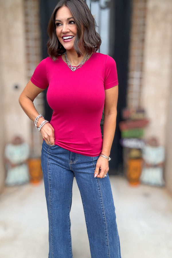 Seamless Round Raspberry Jam Neck Short Sleeve Top