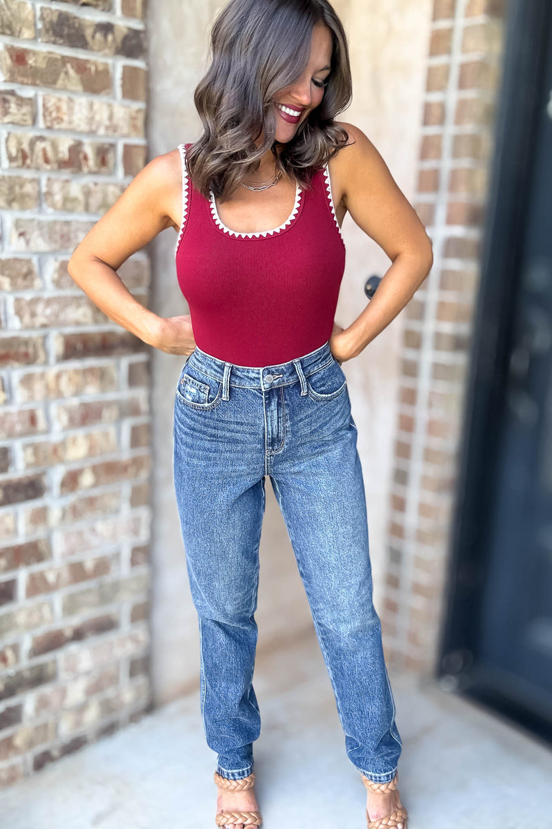 Le Lis Edge Crimson Embroidery Sleeveless Bodysuit