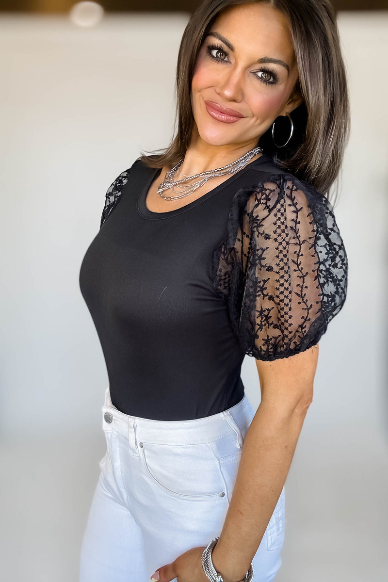 Round Neck Lace Puff Sleeve Knit Lace Mix Bodysuit