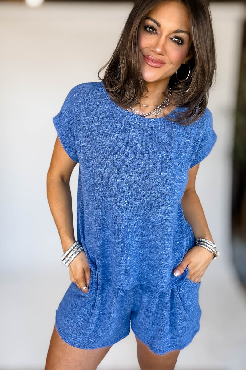 BLUE TOP