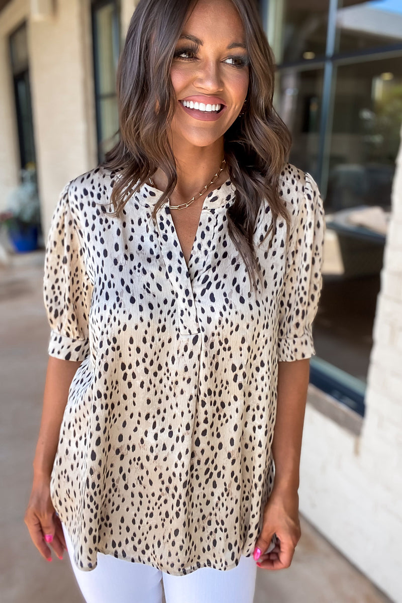Cheetah Print Short Tucked Sleeves Top