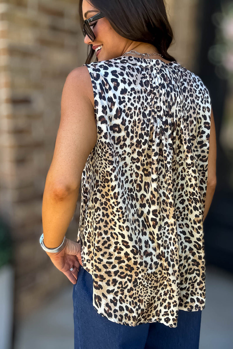 Sweet And Certain Back Shirring Detail Leopard Top