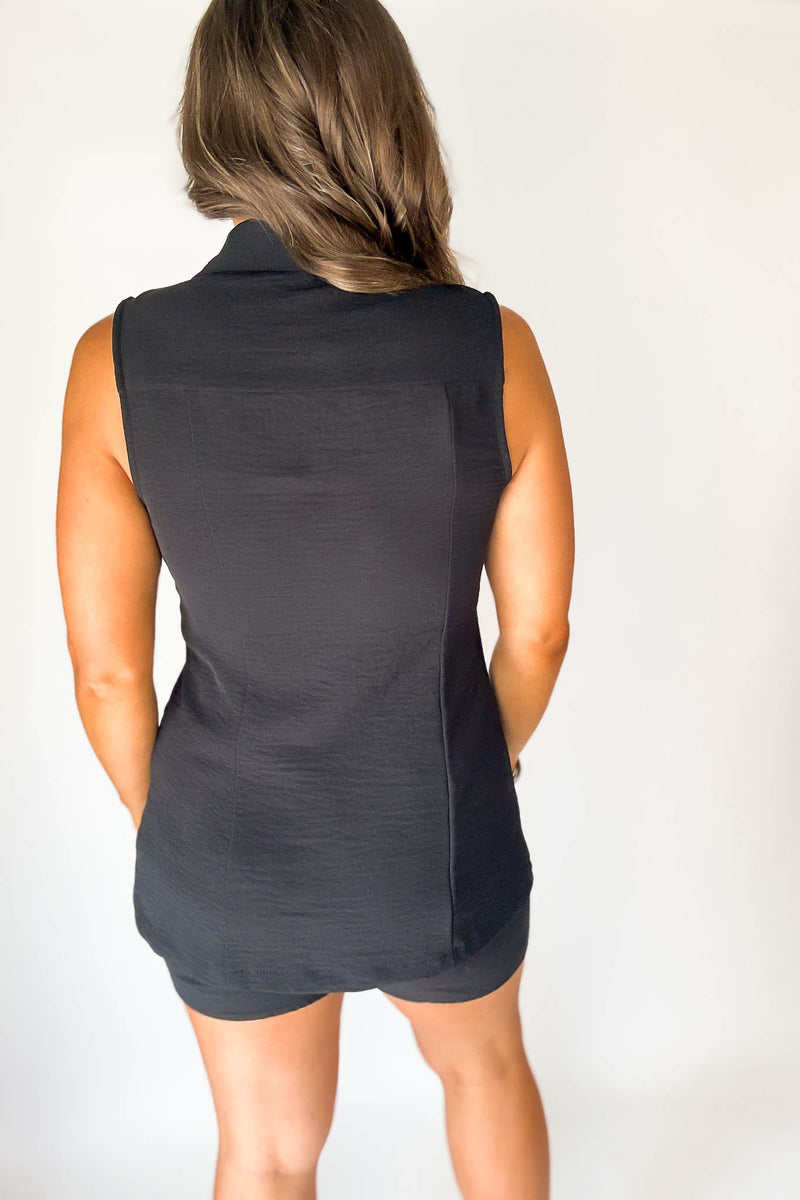 Oversized Black Airflow Vest