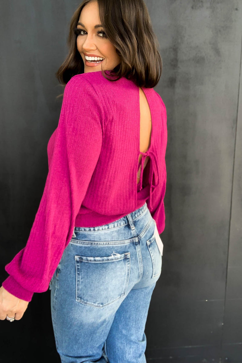 L/S BACK OPEN TIE TOP